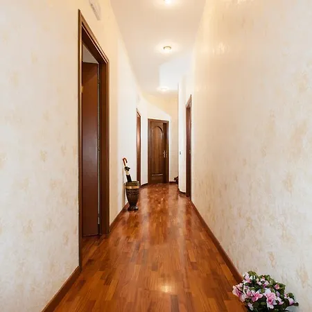 Residenza Laterano * רומא