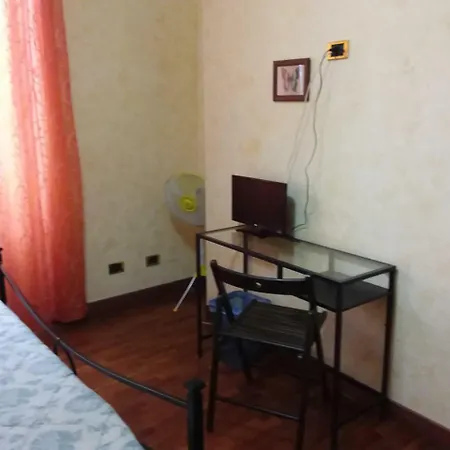Residenza Laterano בית הארחה